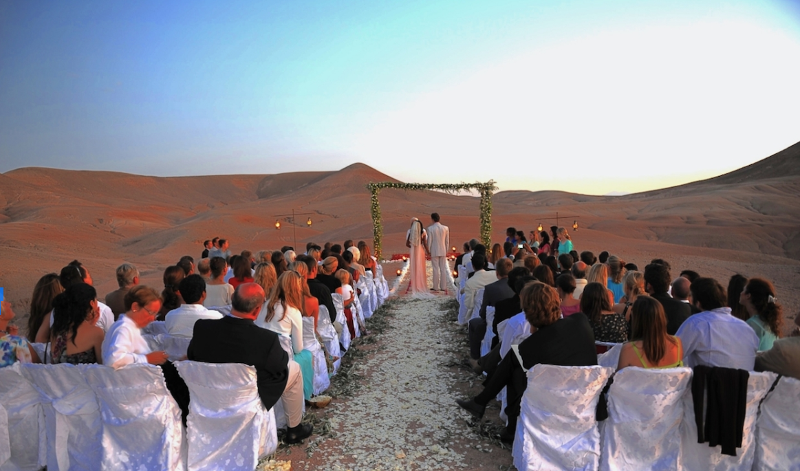 cérémonie de mariage dans le désert d’Agafay