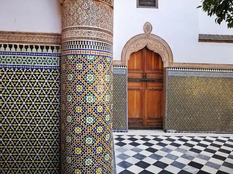 Porte du musée Dar el Bacha